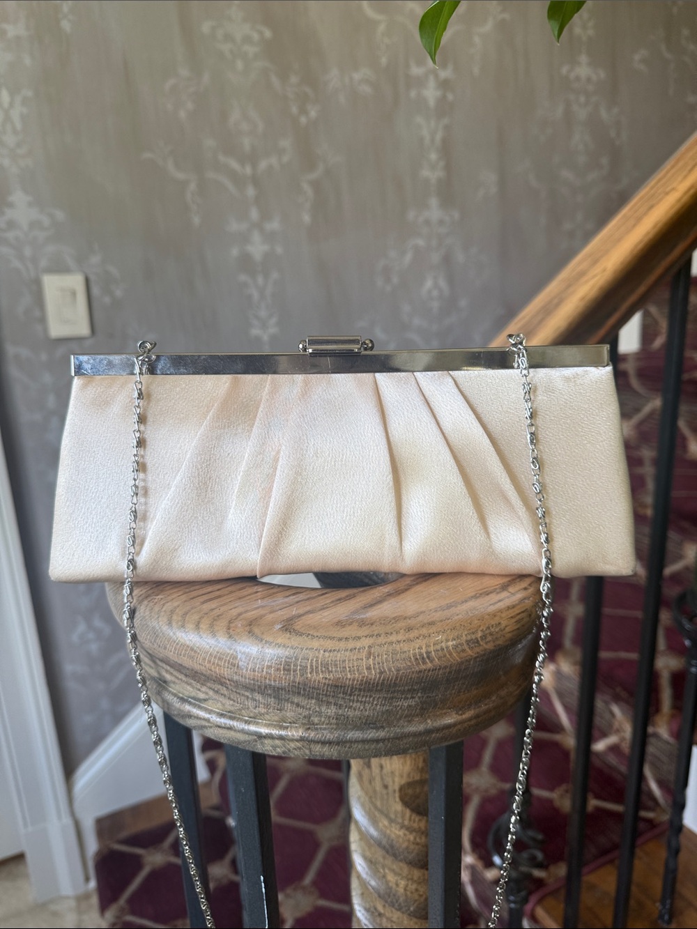 GUNNE SAX satin evening clutch very good condition ivory